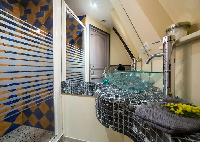 Toits Et Moi * 萨尔拉拉卡内达